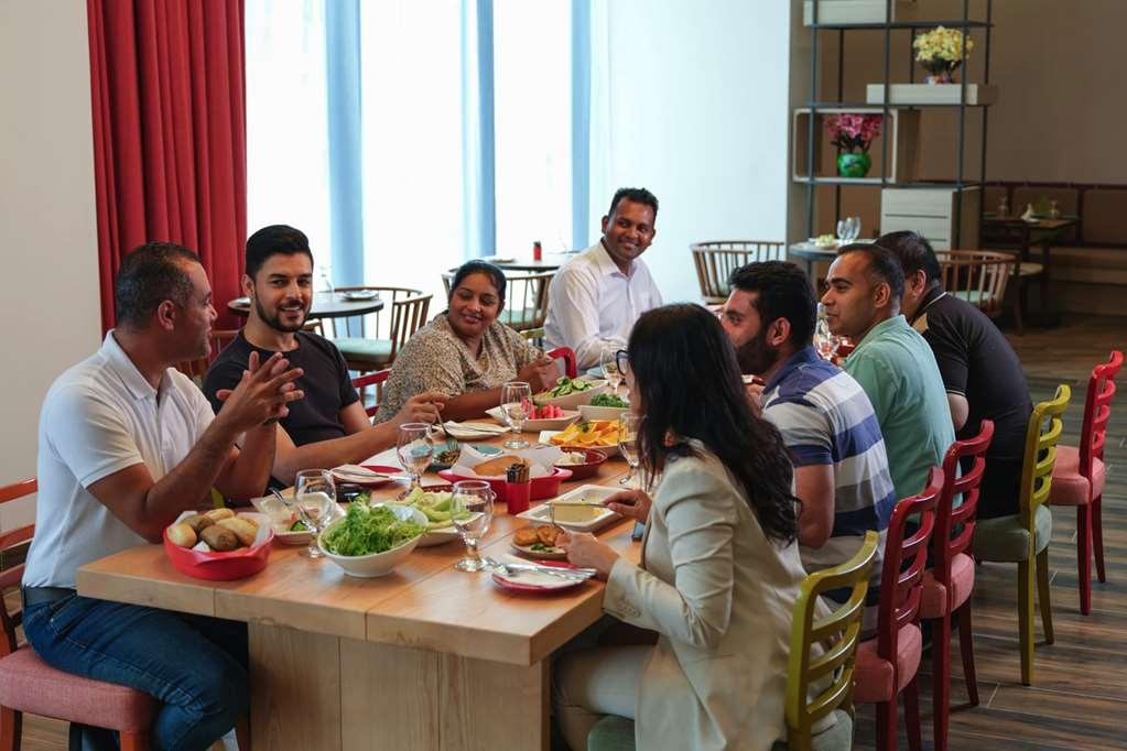 Intercityhotel Masqat Restaurant foto
